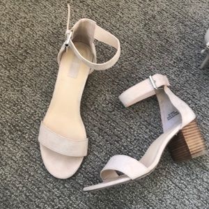 Forever 21 nude heeled sandals